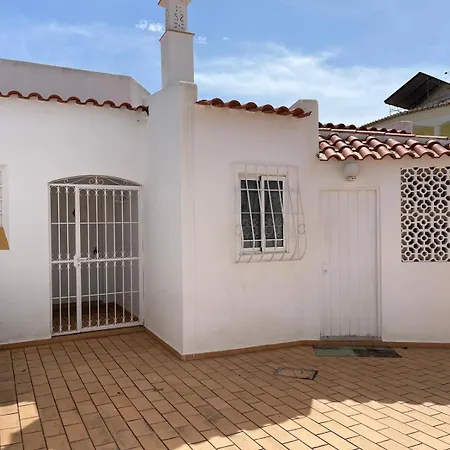 Semesterbostad Snoppy *